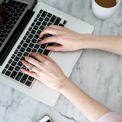 5 Quick + Easy (But Super Impactful!) Marketing Moves for Creative Entrepreneurs